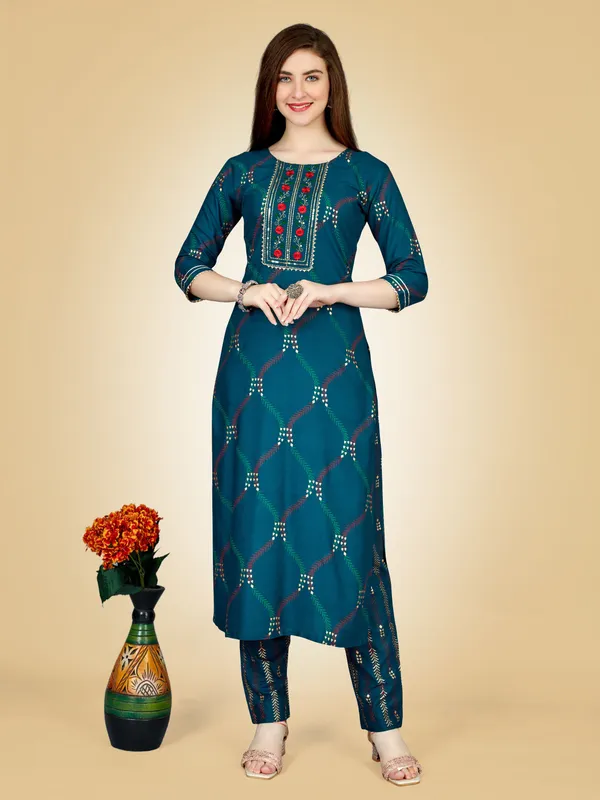 Dark_Blue_&_Navy_Blue_Kurta_Pant_Set_For_Women