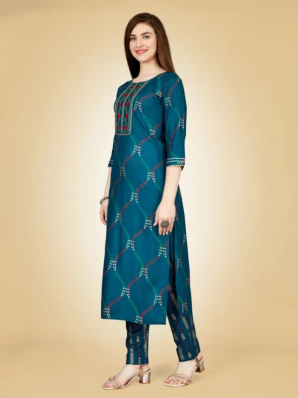 Dark_Blue_&_Navy_Blue_Kurta_Pant_Set_For_Women