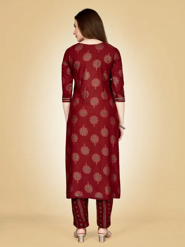 Maroon_Kurta_Pant_Set_For_Women