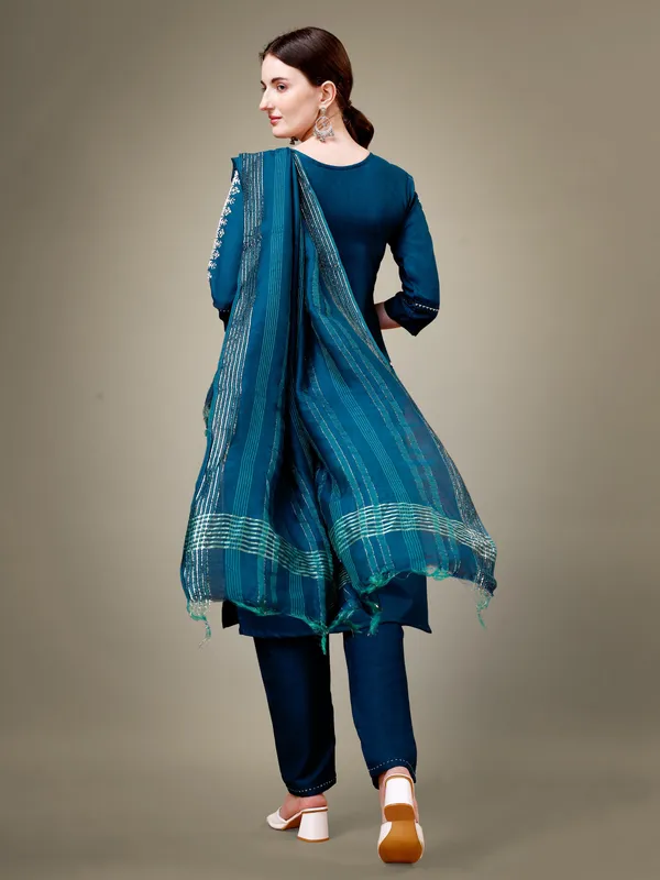 Blue_&_Morpich_Kurti_Pant_Dupatta_Set_For_Women