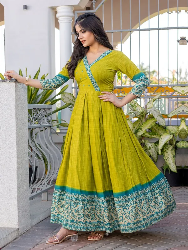 Green_&_Parrot_Green_Printed_Anarkali_Kurta_For_Women