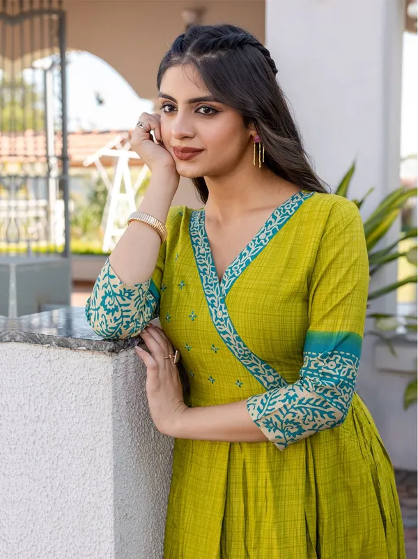 Green_&_Parrot_Green_Printed_Anarkali_Kurta_For_Women