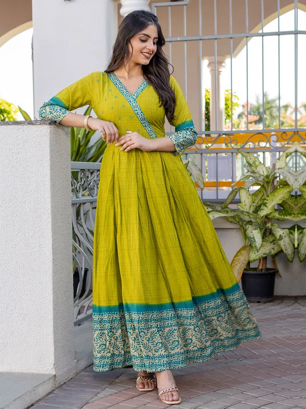 Green_&_Parrot_Green_Printed_Anarkali_Kurta_For_Women
