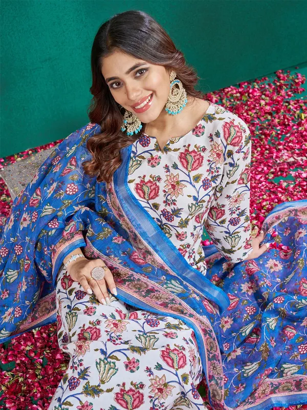 White_Floral_Print_Kurta,_Trouser/Pant_&_Dupatta_Set