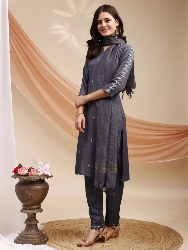 Grey_Embroidered_Kurta,_Churidar_&_Dupatta_Set