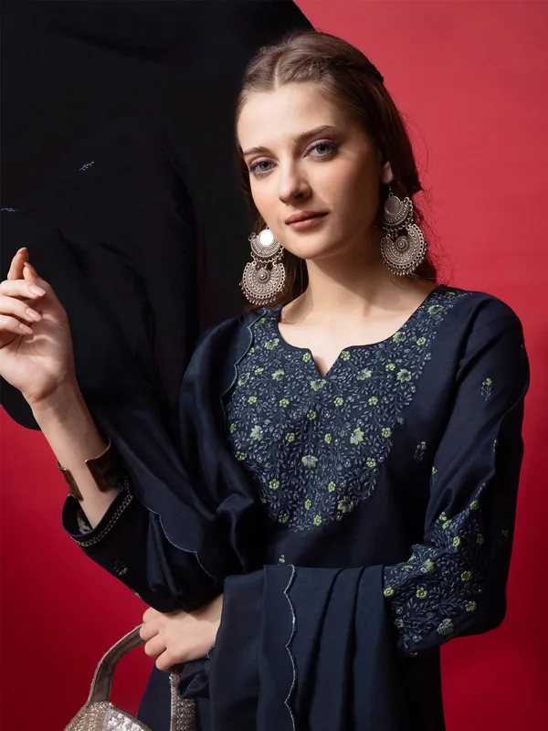Dark_Blue_&_Navy_Blue_Embroidered_Kurta,_Trouser/Pant_&_Dupatta_Set