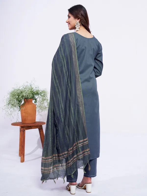 Grey_Embroidered_Kurta,_Trouser/Pant_&_Dupatta_Set