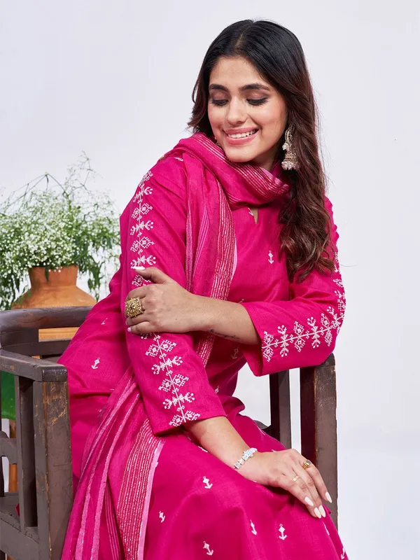 Pink_&_Rani_Embroidered_Kurta,_Trouser/Pant_&_Dupatta_Set