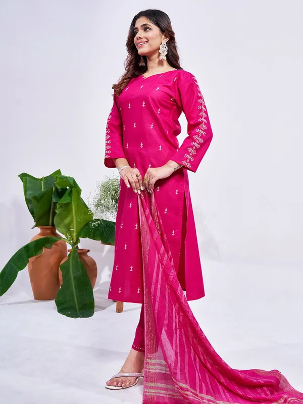 Pink_&_Rani_Embroidered_Kurta,_Trouser/Pant_&_Dupatta_Set