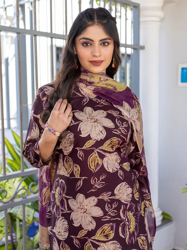 Purple_Floral_Print_Kurta,_Trouser/Pant_&_Dupatta_Set