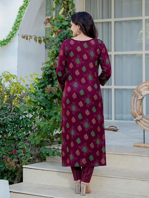 Purple_Printed_Kurta,_Salwar_&_Dupatta_Set