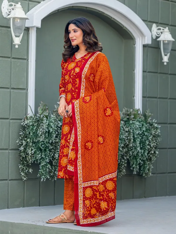 Maroon_Printed_Kurta,_Salwar_&_Dupatta_Set