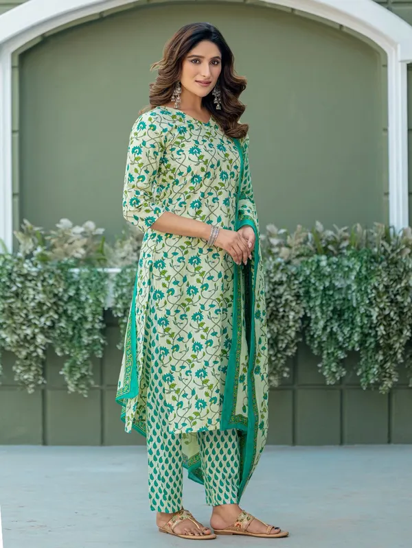 Green_&_Pista_Printed_Kurta,_Salwar_&_Dupatta_Set