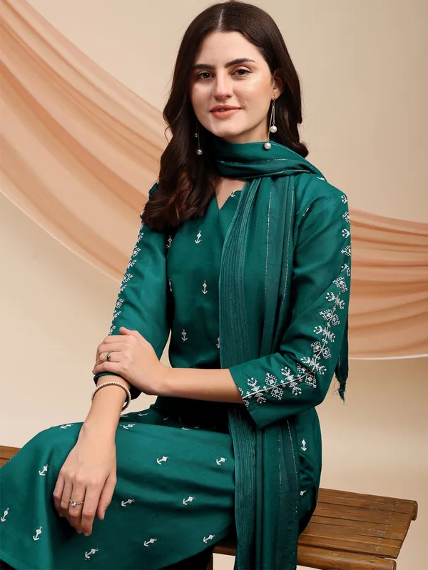 Green_&_Rama_Embroidered_Kurta,_Churidar_&_Dupatta_Set