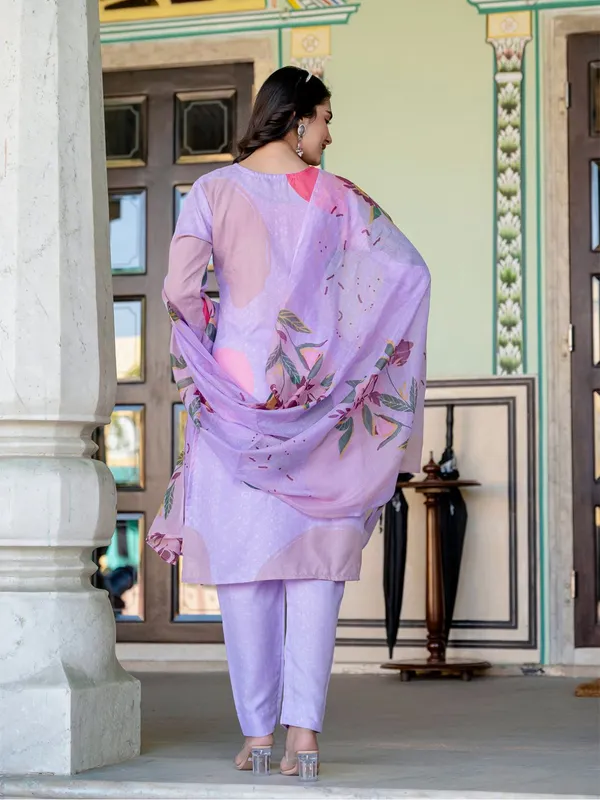 Purple_&_Lavender_Floral_Print_Kurta,_Trouser/Pant_&_Dupatta_Set