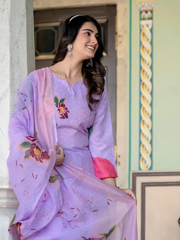 Purple_&_Lavender_Floral_Print_Kurta,_Trouser/Pant_&_Dupatta_Set
