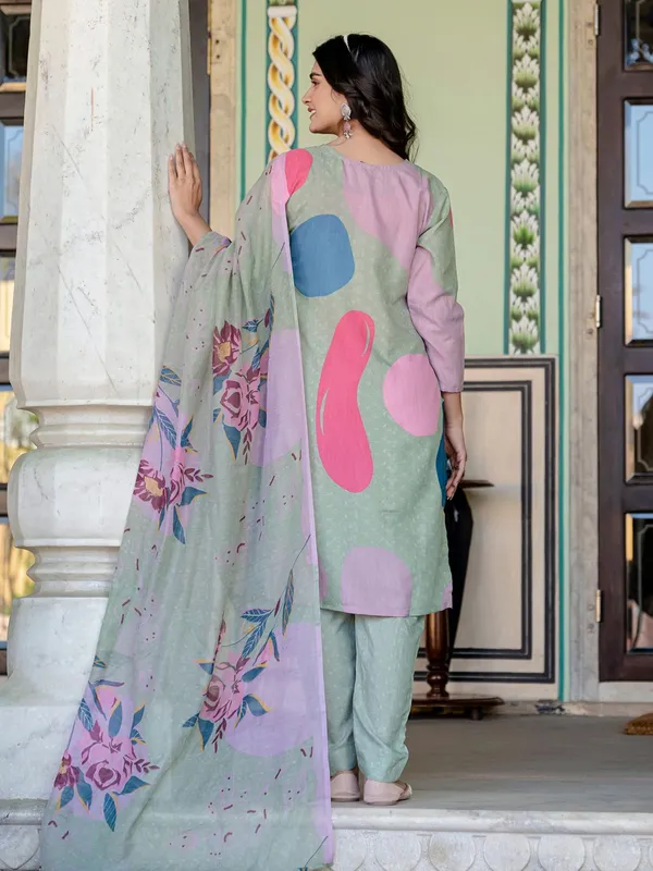 Green_&_Mehendi_Floral_Print_Kurta,_Trouser/Pant_&_Dupatta_Set