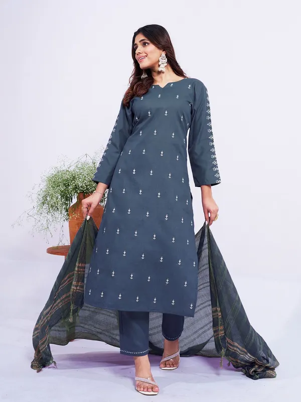 Grey_Embroidered_Kurta,_Trouser/Pant_&_Dupatta_Set