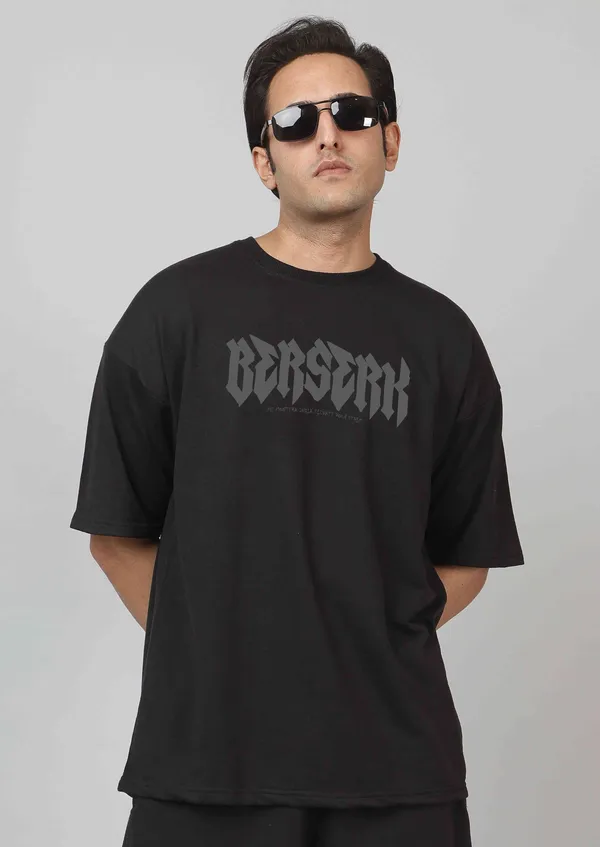 Black_Cotton_Blend_Printed_Oversized_T-Shirt_For_Men