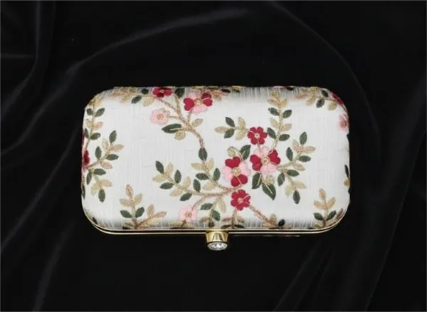 White_Fabric_Printed_Zipped_Sling_Bag_For_Women