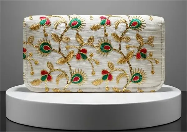 White_Fabric_Printed_Zipped_For_Women