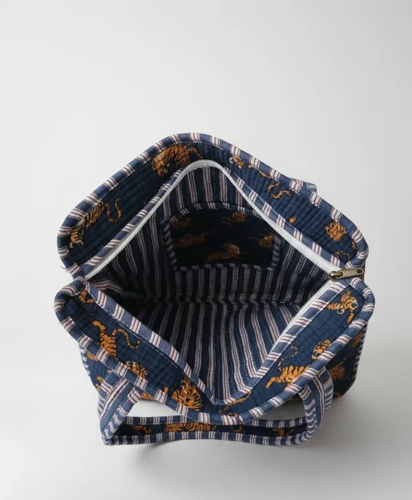 Navy_Blue_Quilted_Cotton_Printed_Shoulder_Bag_For_Women