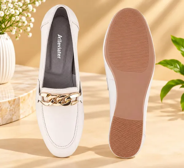 WHITE_Gold_Chain_Loafer