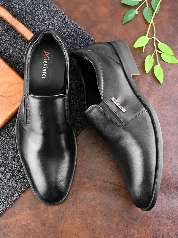 Black_Genuine_Leather_Formal_Derby_For_Men