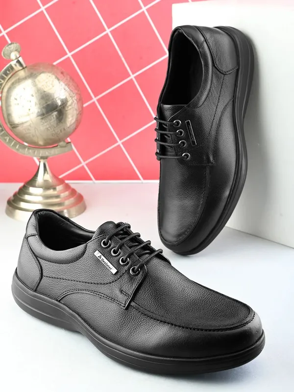 Black_Genuine_Leather_Formal_Derby_For_Men