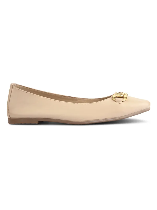 BEIGE_Gold_Chain_Loafer