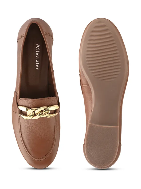 Tan_Gold_Chain_Loafer