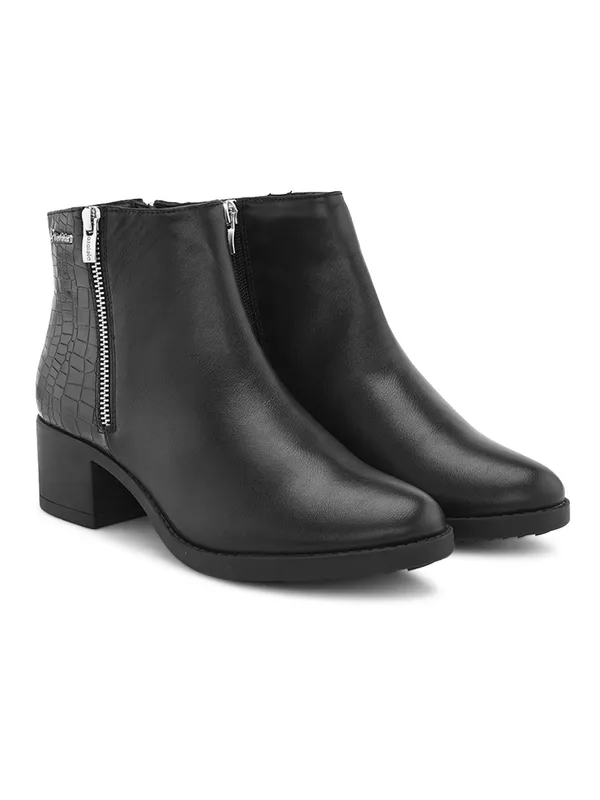 Women's_Black_Side-Zip_Heeled_Ankle_Boots