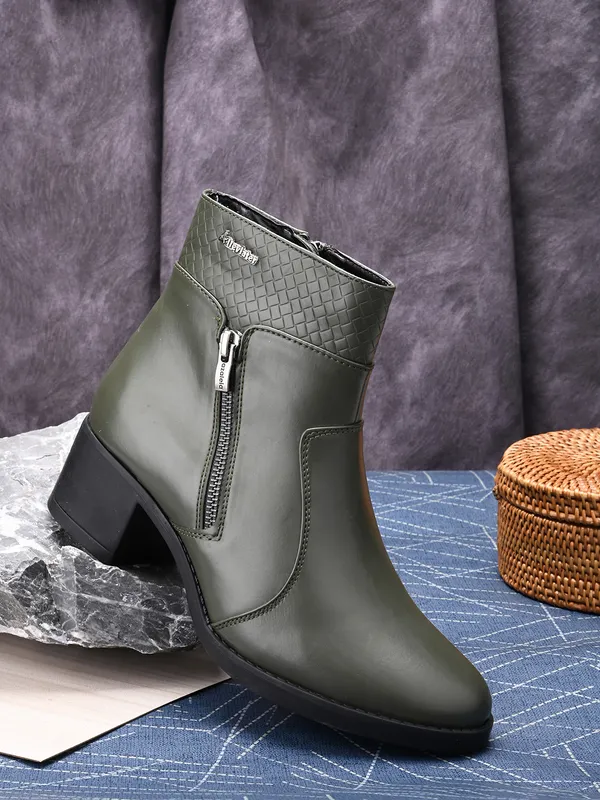 Women's_BLACK_WOMEN'S_SIDE_ZIP_Heeled_Ankle_Boots