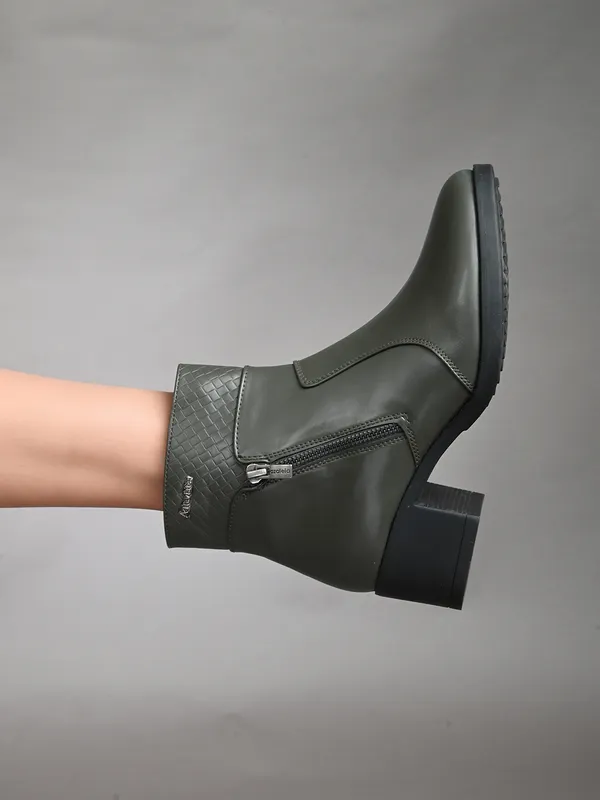 Women's_BLACK_WOMEN'S_SIDE_ZIP_Heeled_Ankle_Boots