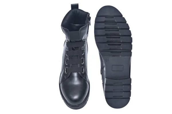 Black_Synthetic_Leather_Heeled_Ankle_Length_Regular_Boots_For_Women