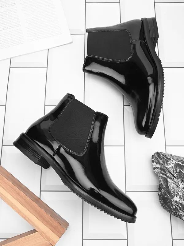 Black_Synthetic_Leather_Ankle_Length_Boots_For_Women