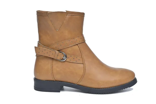 Tan_Synthetic_Leather_Buckled_Ankle_Length_Boots_For_Women