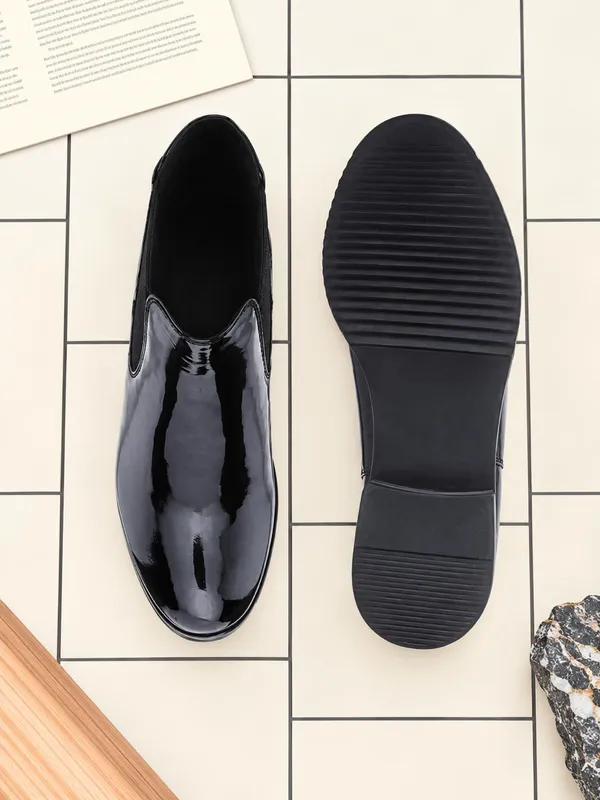 Alleviater_Women’s_Glossy_Black_Chelsea_Ankle_Boots_|_Classic_Slip-On_Fashion_Boots