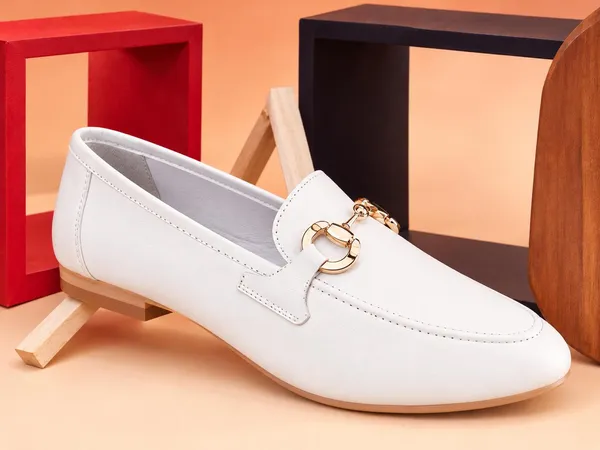 White_Genuine_Leather_Casual_Bellies_For_Women