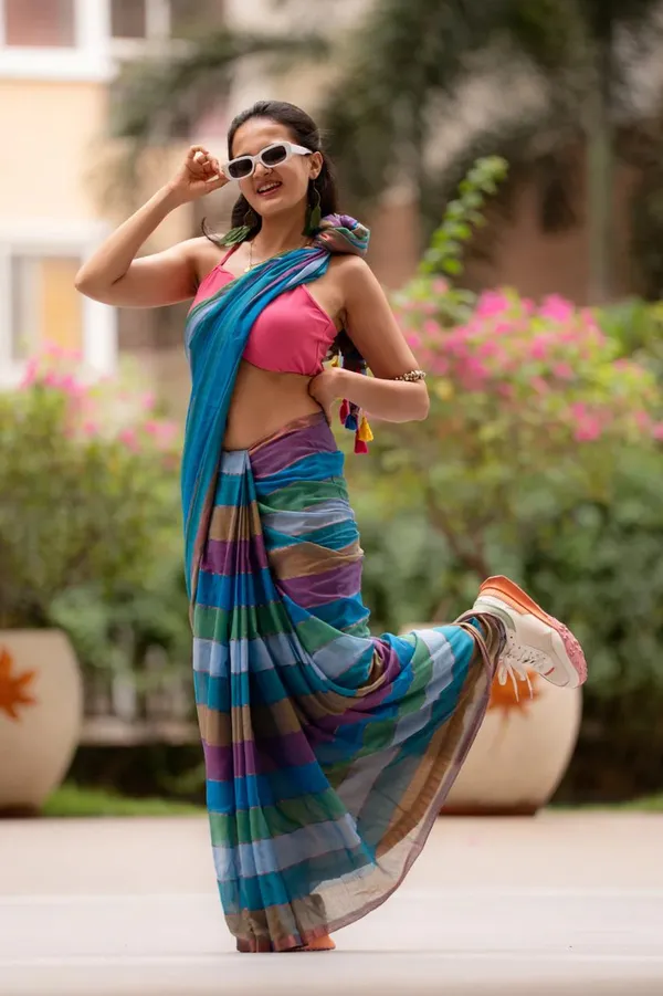 Multicolour_Mul_Cotton_Saree_With_Blouse_Piece_For_Women