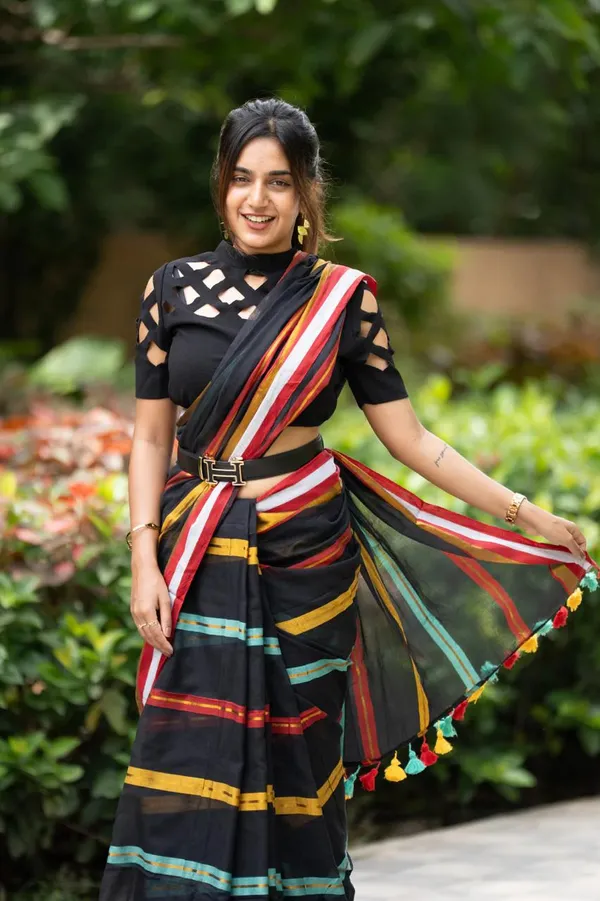 Black_Mul_Cotton_Saree_With_Blouse_Piece_For_Women