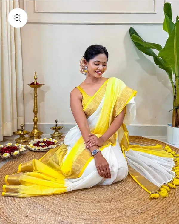 White_Mul_Cotton_Saree_With_Blouse_Piece_For_Women