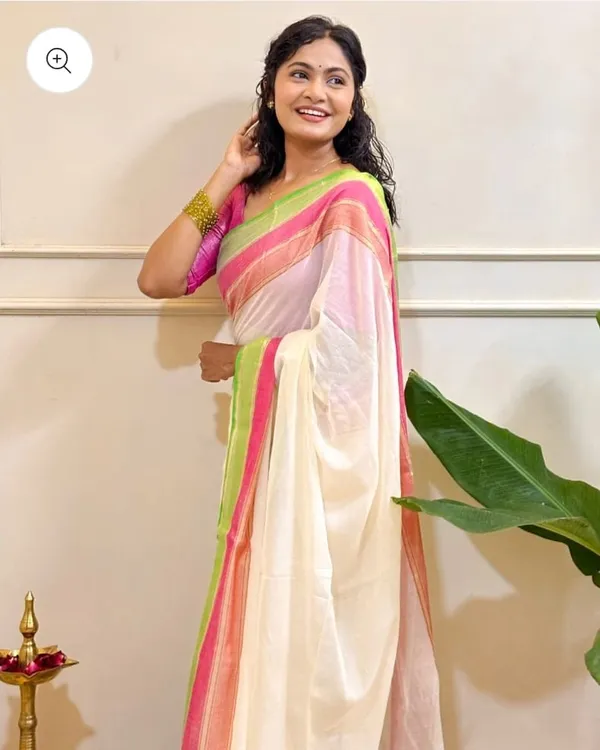 White_Mul_Cotton_Saree_With_Blouse_Piece_For_Women