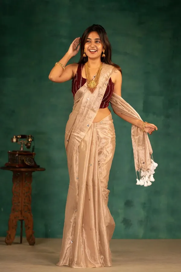 Beige_Tissue_Saree_With_Blouse_Piece_For_Women