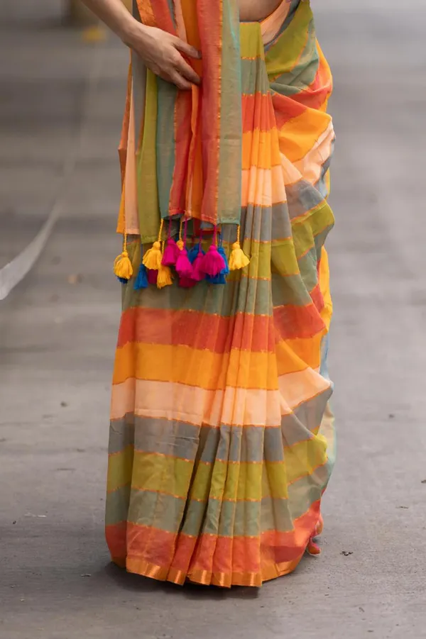 Multicolour_Mul_Cotton_Saree_With_Blouse_Piece_For_Women