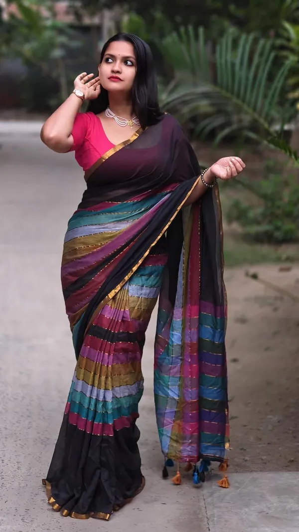 Multicolour_Mul_Cotton_Saree_With_Blouse_Piece_For_Women