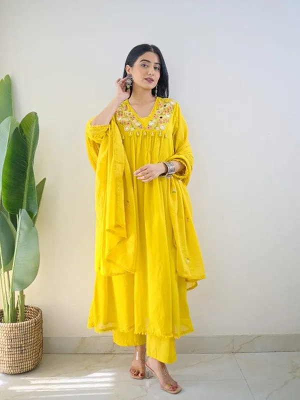 Samya_Yellow_Hand_Embroidered_Kurta_Set_with_Dupatta
