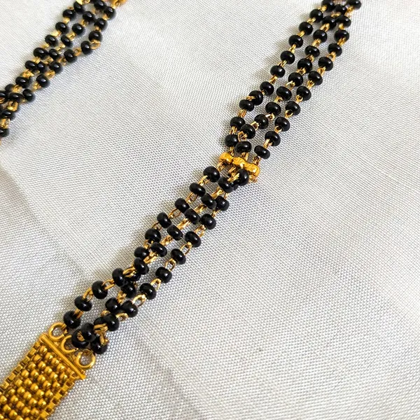 Traditional_Gold_Finish_Mangalsutra