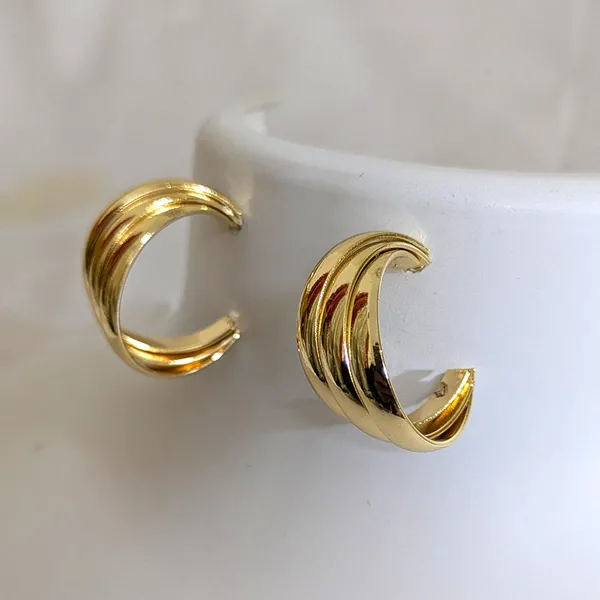Gold_Finish_Earrings
