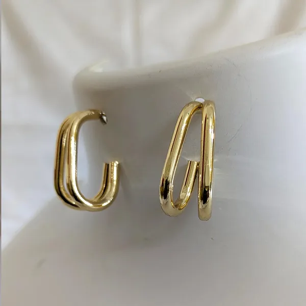 Gold_Finish_Earrings